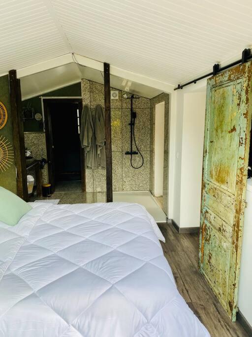Cottage, Lodge & Spa Prouilly Екстериор снимка